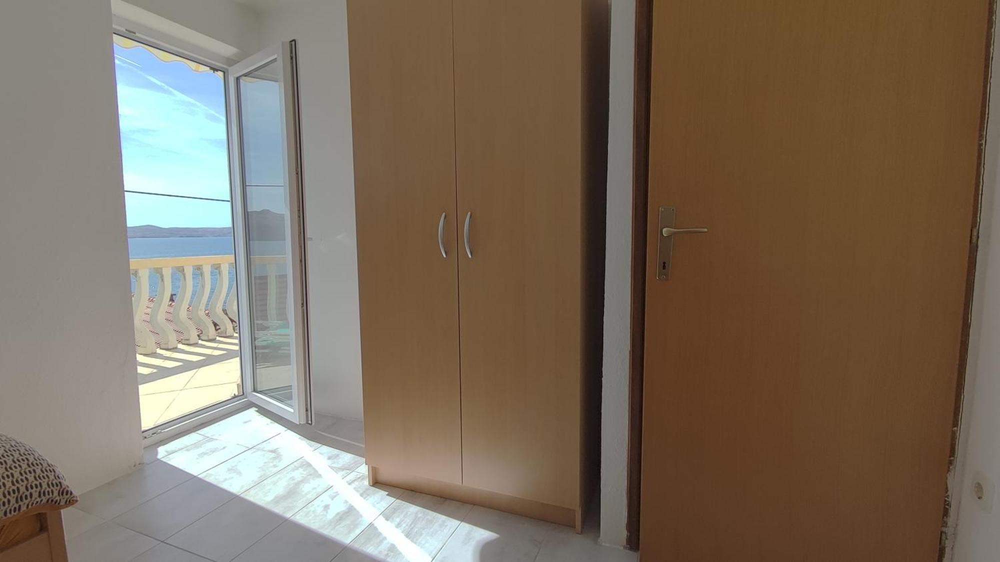 Apartman Tea Karlobag Kültér fotó