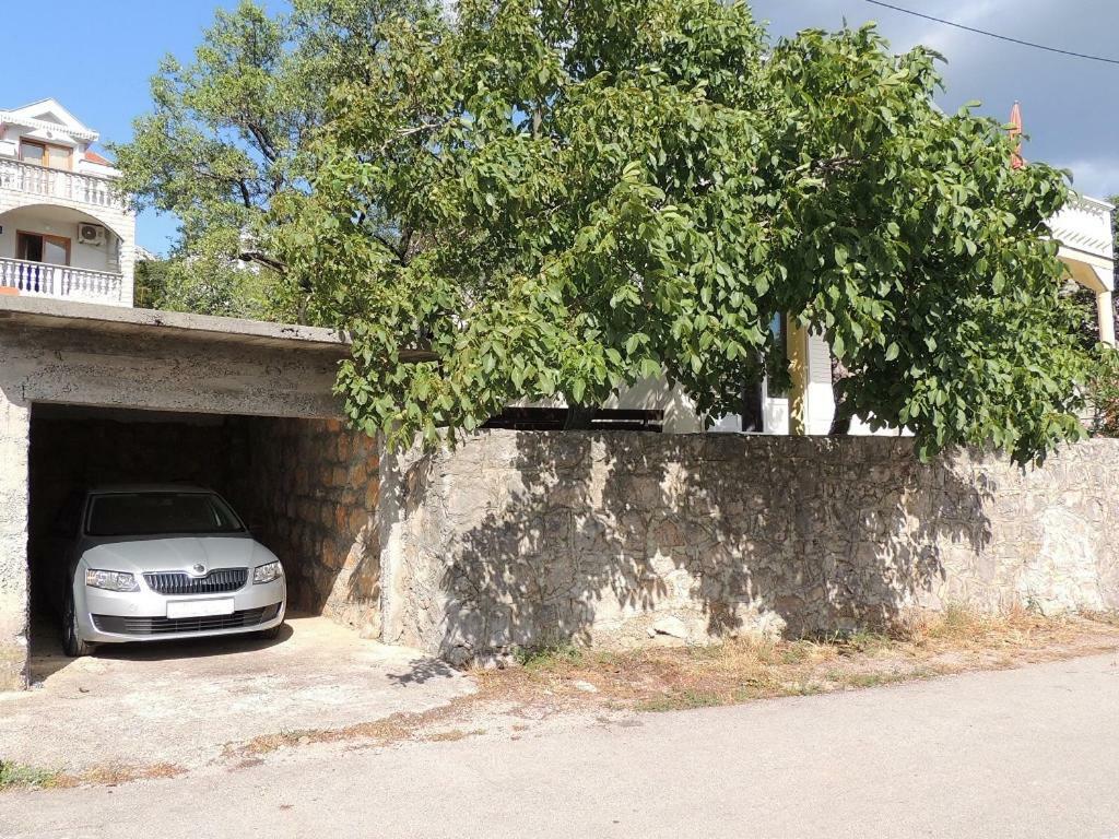 Apartman Tea Karlobag Kültér fotó